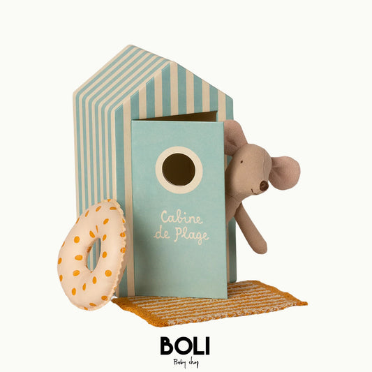 Beach Mice in cabin Little Brother