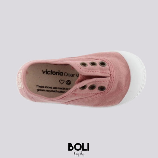 Victoria Inglesa Nude