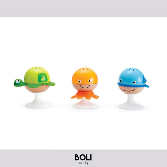 Stay Put Rattle Set
