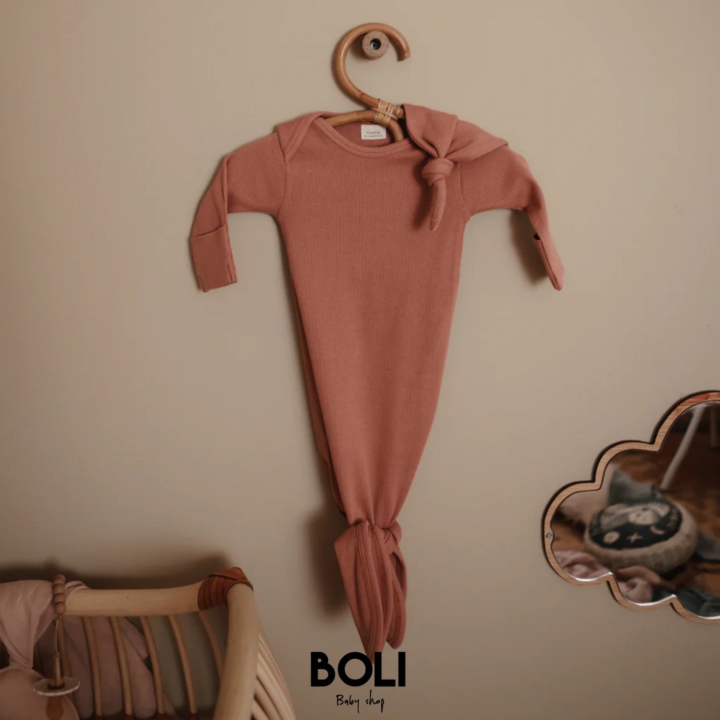 Knotted gown + beanie Cedar