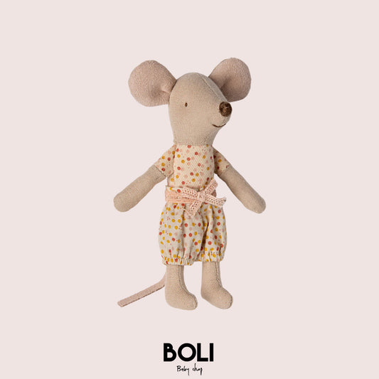 Little Sister Mouse in Matchbox