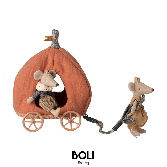 Pumpkin Carriage Mouse