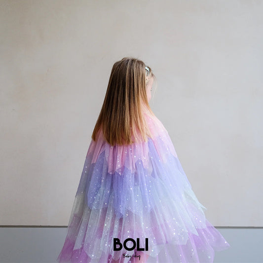 Scallop pastel cape