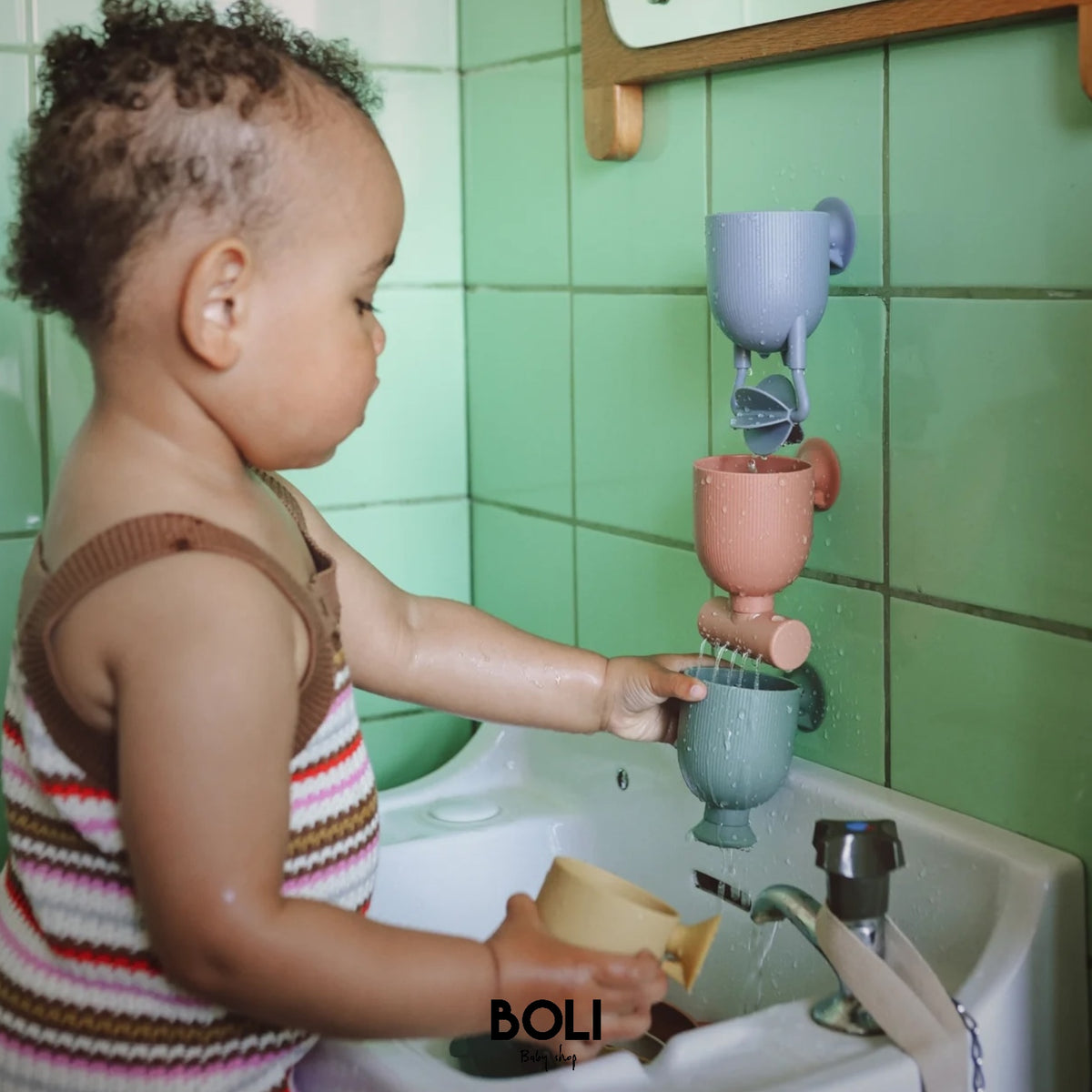 Pour and Play Bath Set