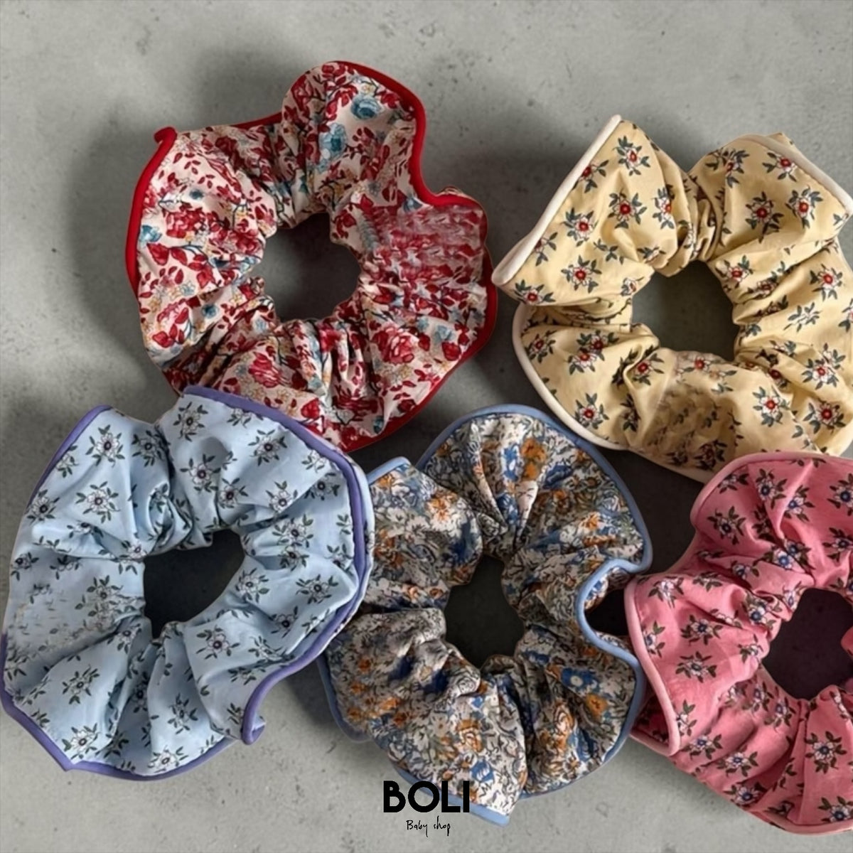 BOLI Oversized Scrunchie