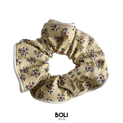 BOLI Oversized Scrunchie