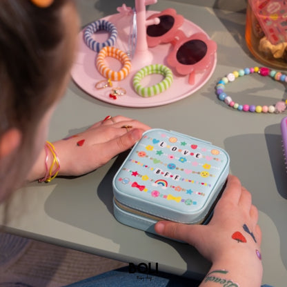 To-Go Jewelry Case