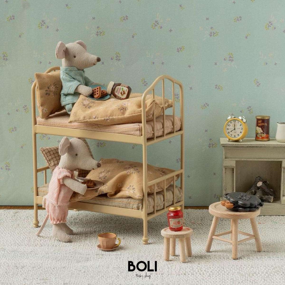 Bunk bed, Mouse