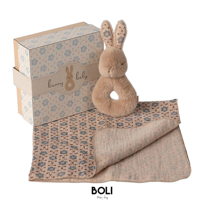 Rabbit rattle set